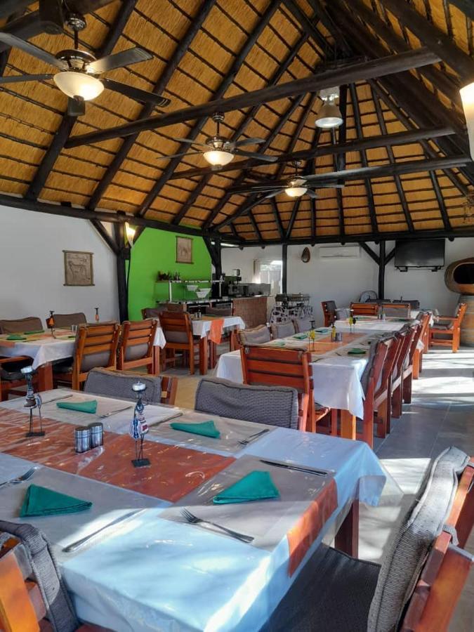 Ombo Rest Camp Hotel Okahandja Exterior photo
