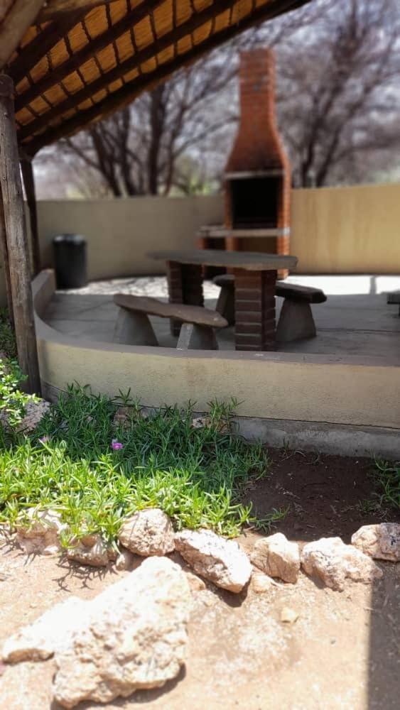 Ombo Rest Camp Hotel Okahandja Room photo